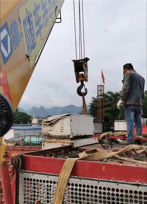 阿城区大件吊装搬运设备常用的施工手势信号解答